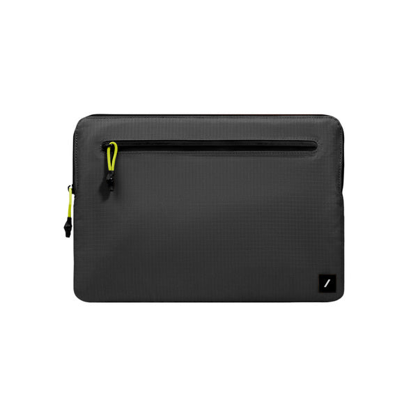 Sleeve poliéster Ultralight para Macbook 13" Native union negro