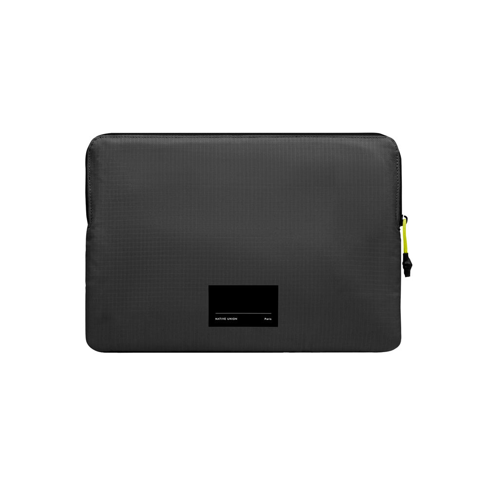 Sleeve poliéster Ultralight para Macbook 13" Native union negro