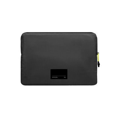 Sleeve poliéster Ultralight para Macbook 13" Native union negro
